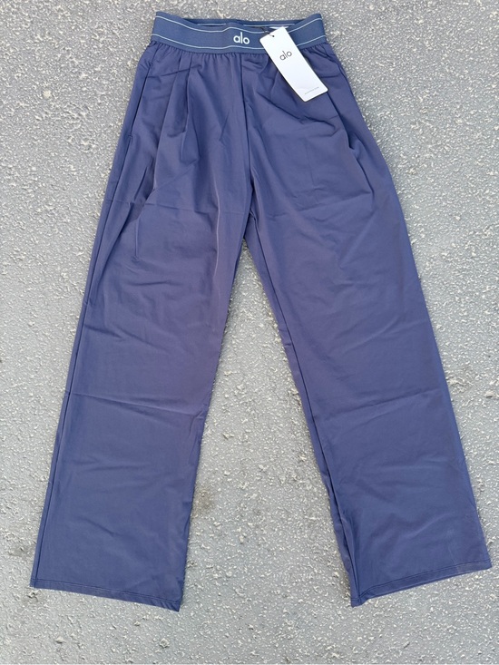 ALO Yoga Other - Alo Women Navy Wide-Leg Performance Pants